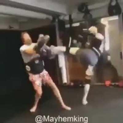 BeelcitosMemes - Video #3839