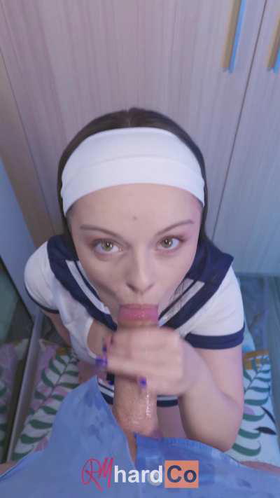 Sucking that cock & getting all of his cum