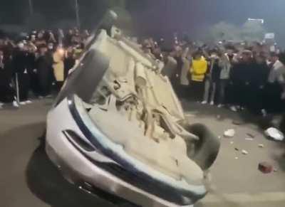 推翻中共从新年第一天开始