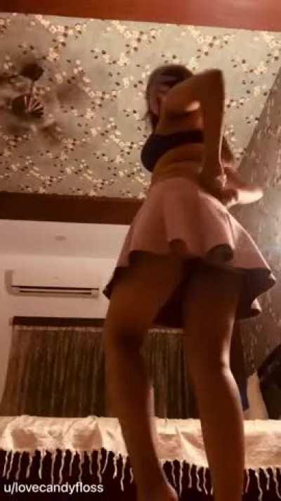 Channelling my inner geisha ✨ (wait for the strip tease 🍑)