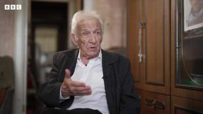 On Moskow bus two man attack 87 old man