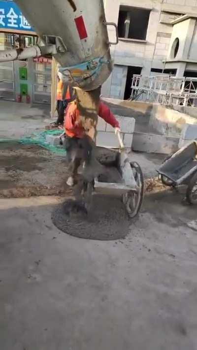To load the cement into the cart