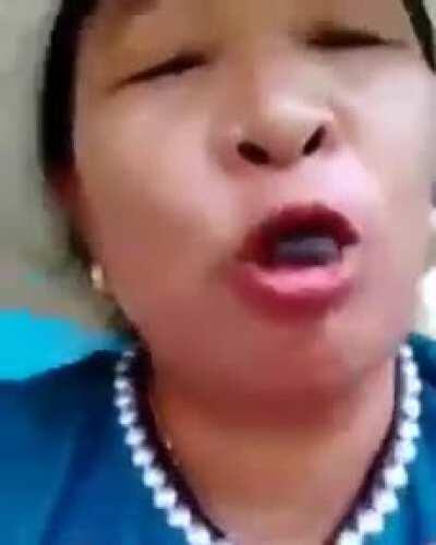 广东🐵传统美食!生吃小鼠人