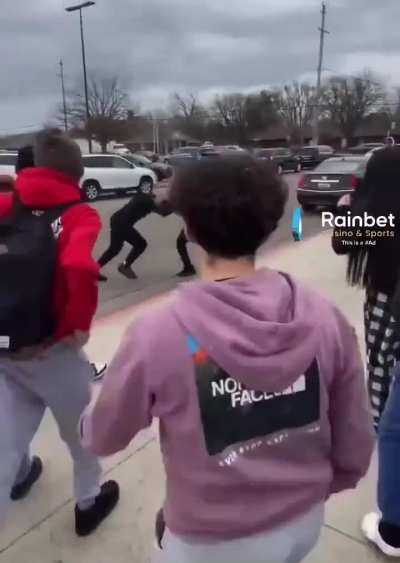 how do you lose a 2v1