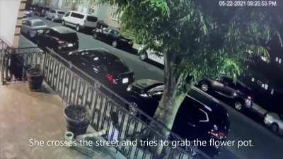 Thief Steals From Neighbor Immediately After Neighbor Leaves