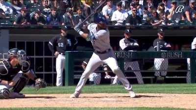 [Highlight] With two outs and two strikes in the top of the eighth, Manuel Margot ties the game