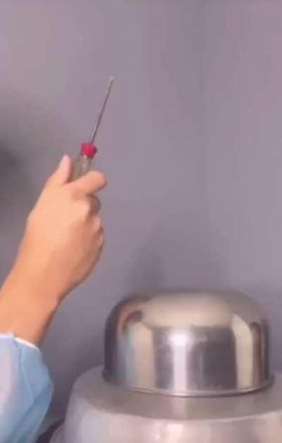 Louis Slotin with the Demon Core be like