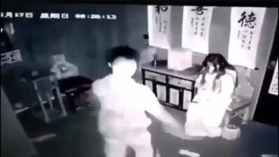 Night of Nights es el tema