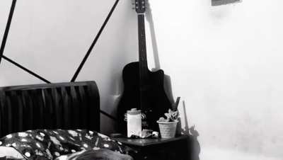 This is a snippet of my friend's new music he made. He does everything by himself. Lemme know if it's good.