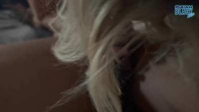 Who else wants to put my KING SIZE SNICKERS in their mouth ? ;-)