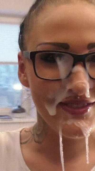 After an hour of hard, deep, sloppy talk, my married mom finally made my bully promise he won’t bully me for the rest of the day