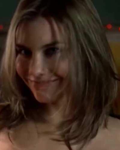 Lauren Cohan teasing you for 60 Seconds