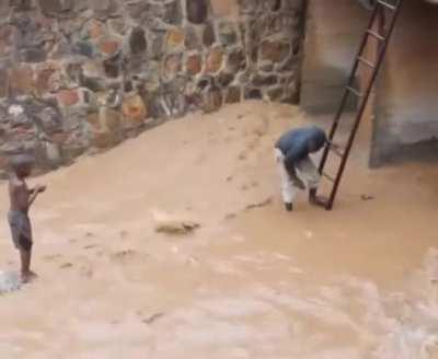 Man saves kid by risking his own life.