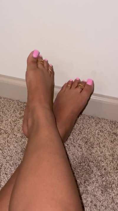 If you walked in on this… wyd?👀