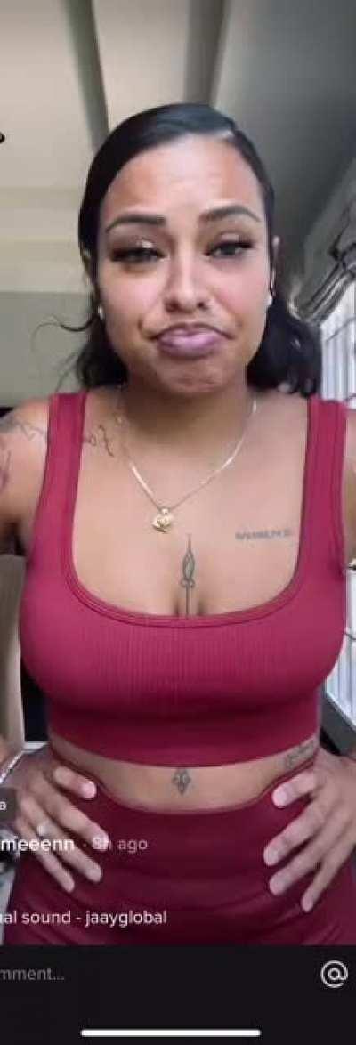 carmenpritchettt - Video #4560