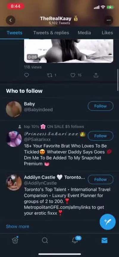 Anyone got her stuff she fine😍😍😍