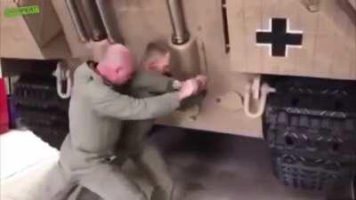 Panzerkampfwagen V Panther Start-up