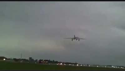 Argo Vulcan go around (caution on volume)