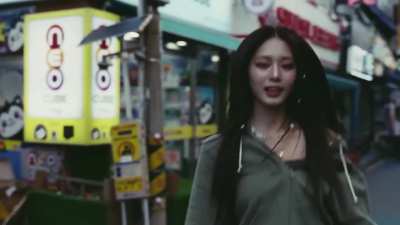 TZUYU WHISPERING THE LAST PART OF THE 