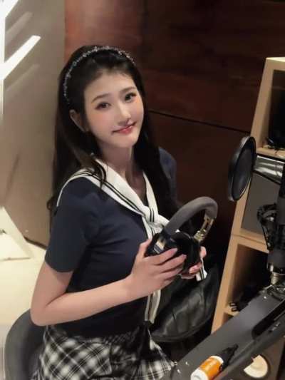 251122 Joyce Chu Weibo Update