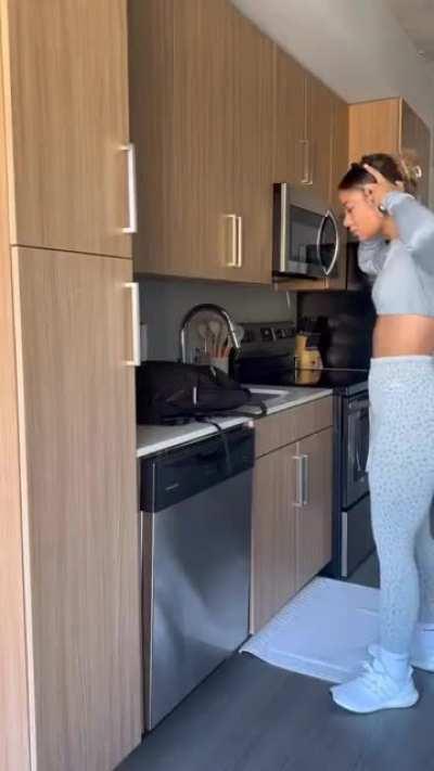 I can't tell them apart.