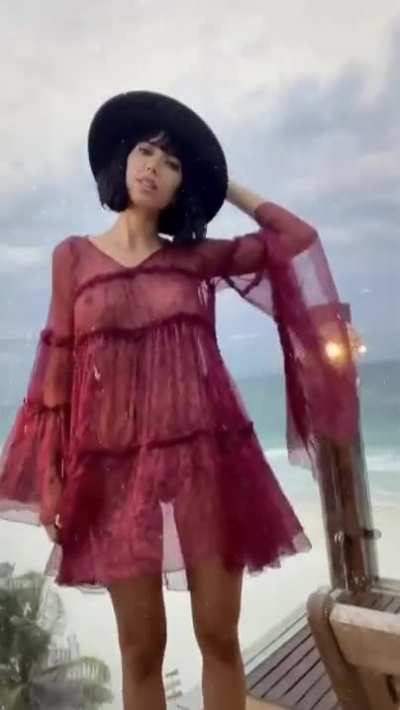 Milo Moire see thru and breezy upskirt