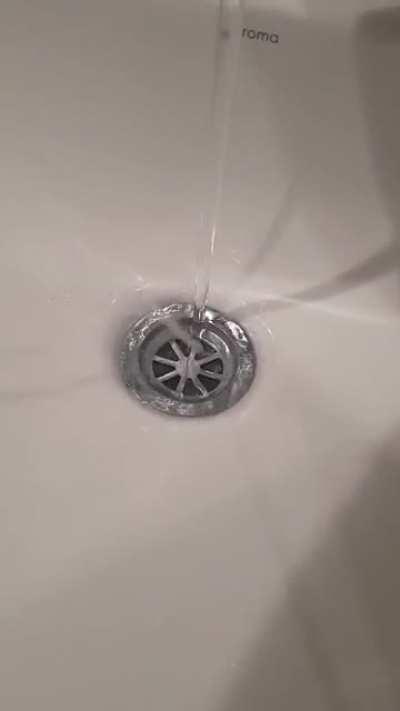 The way the water hits the drain