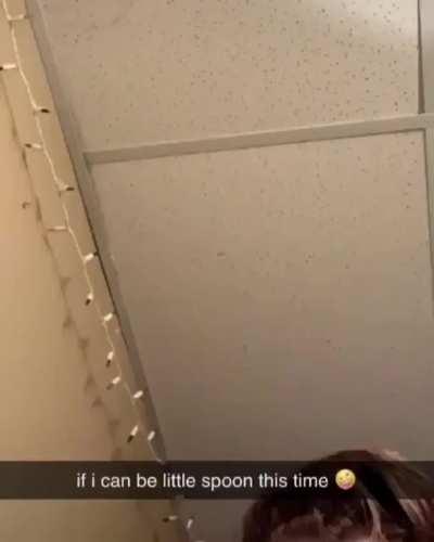 Does anyone know the music name?