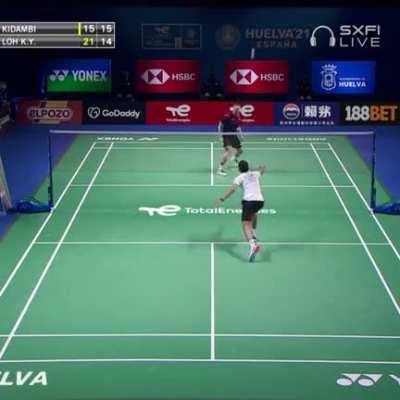 An intense and long rally between Kidambi and Loh Kean Yew, followed by an amazing shot from Kidambi!