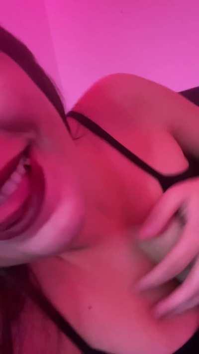 Feeling slim and cute