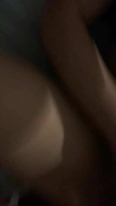 Making her squirt from my thick cock😈