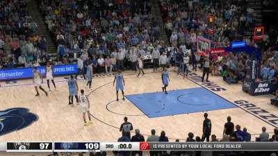 [Highlight] Ben Simmons with his first three point attempt of the season