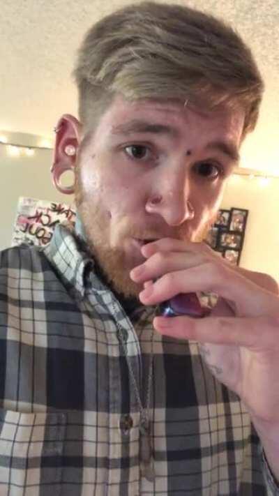 One of the fun things I can do with stretched nostrils 😂😂🐲