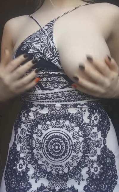 Sun dress season is coming to an end😕 (reveal)