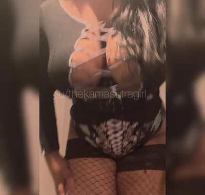 I know you’ve had a hard week… but my big brown nipples work wonders <3 so sit back and relax 