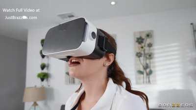 VR Foot Play - ft. Selena Love, Peter Green