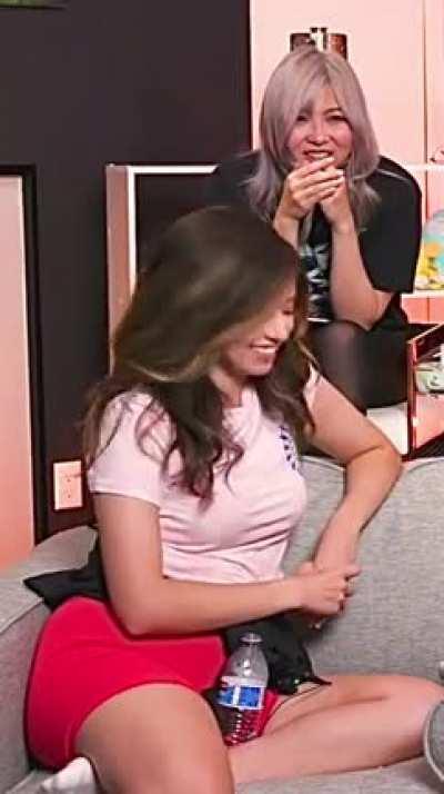 Love how thick she is 💕🥵