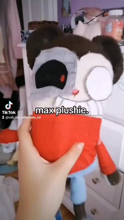 MAX PLUSHIE IS FINISHED!!!!! AHHHH XD