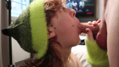 I get so excited when he pulls out his cock 😍