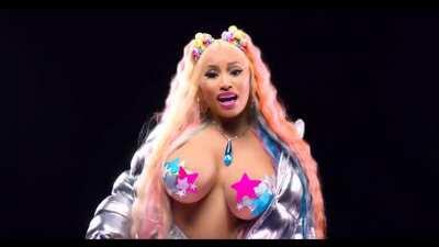 My edit of the video (1min30s of nicki)