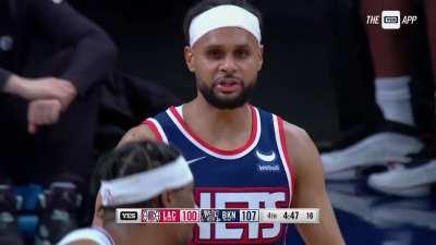 [Highlight] Nets commit three straight turnovers down the stretch of the game, including Patty Mills fouling out and a clear path foul to boot