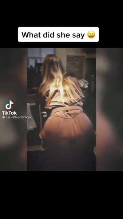 Damn, Elizabeth 😍