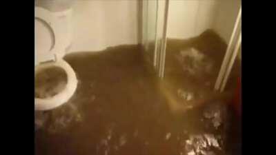 Si salgo en un vídeo del orslo avísenme .