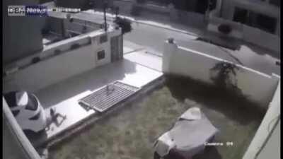 Had no patience to wait on the door