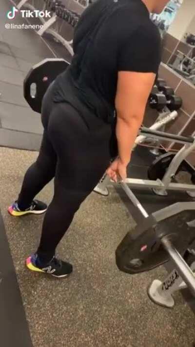Nia Jax
