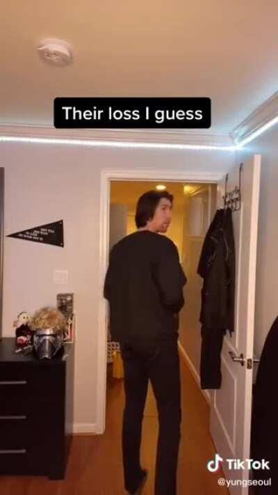 He’s been rejected by many modeling agencies but ✨glew up✨