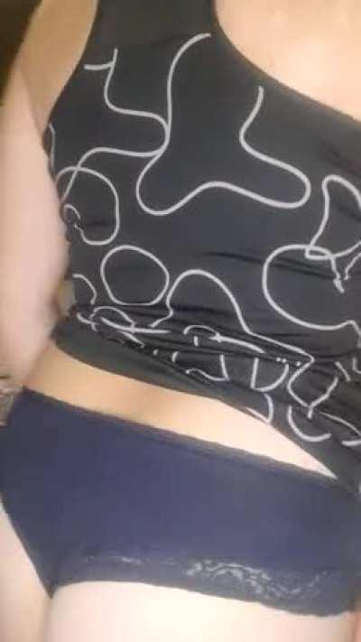 just got home from my job as a teacher... and now I'm horny 😛 I need your cock tonight...