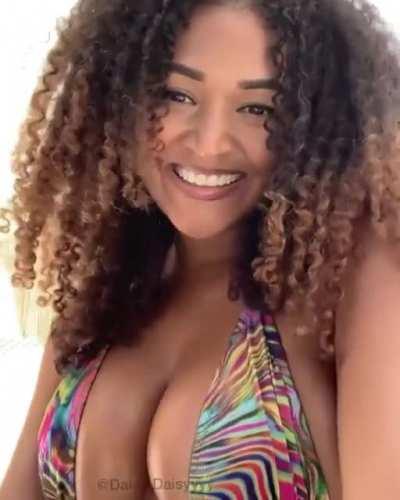 Daisy Parker (@daisy.daisyyyy)