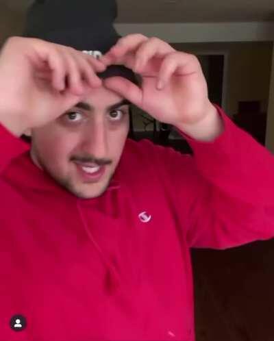 How Guys in Toronto Pick up the ladies