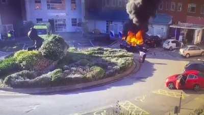 Taxi driver locked suicide bomber in the back of his car to stop him entering a hospital, nearly cost him his life, what a legend - location liverpool England